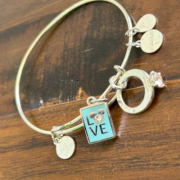 Disney Wedding Ring Alex and Ani Bangle Bracelet Mickey Minnie Love - Picture 1 of 7